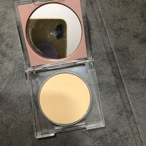 KKW Brightening Powder #3